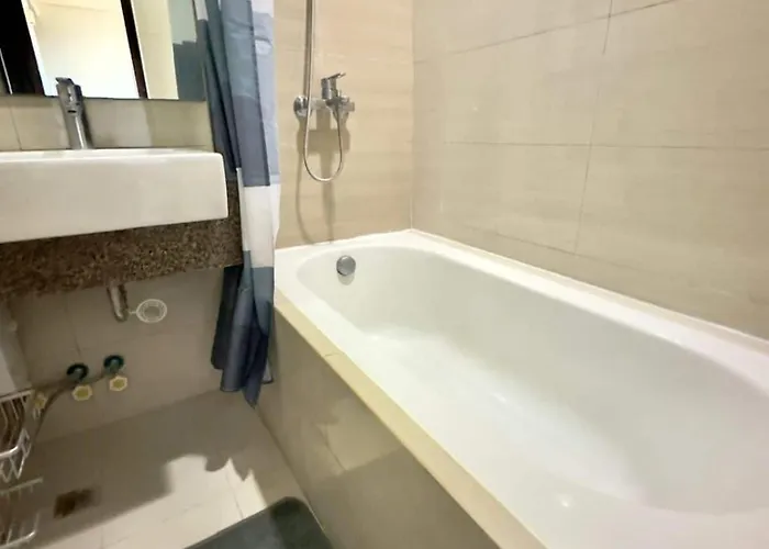 Cozy 1 Bedroom Mactan Newtown マクタン