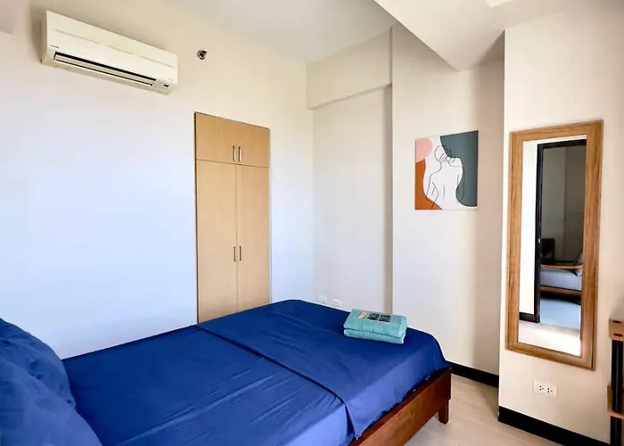 アパート Cozy 1 Bedroom Mactan Newtown *
