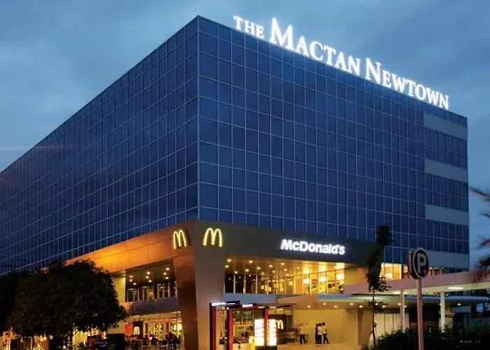 アパート Cozy 1 Bedroom Mactan Newtown マクタン