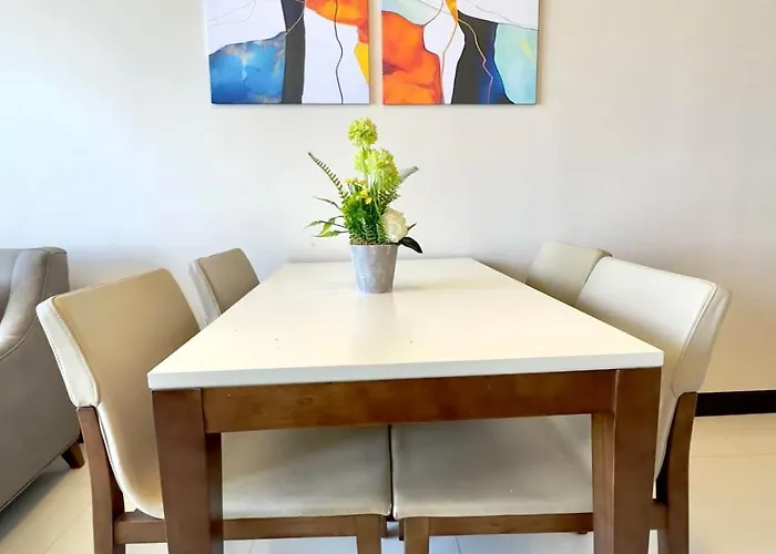 Cozy 1 Bedroom Mactan Newtown マクタン